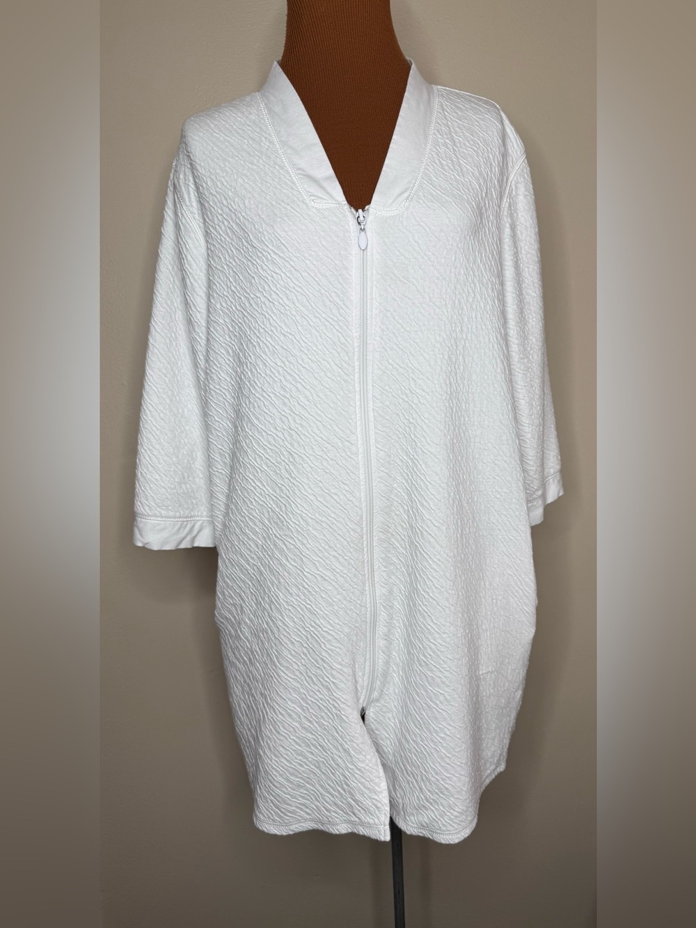 Vintage White Textured Zip-Front Swim Coverup Size Large